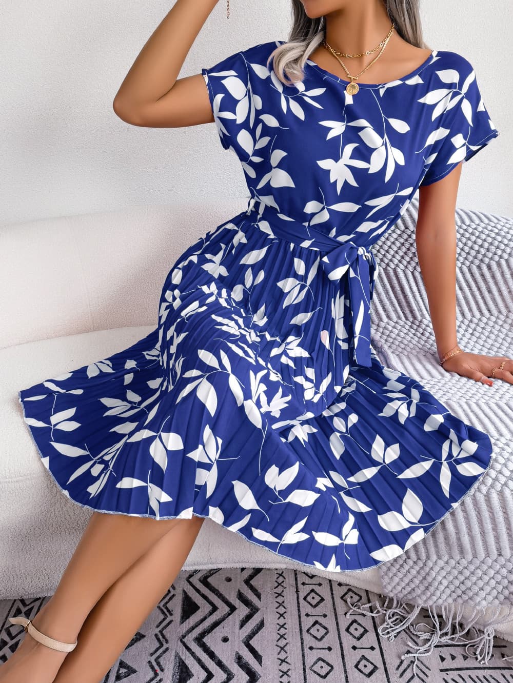 Leaf Print Dress Women Short Sleeve Lace-up Skirt